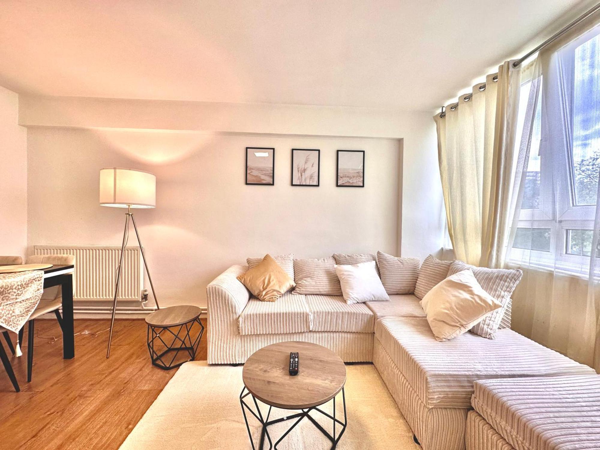 Apartment Cosy 2 Bedroom Shoreditch With Great Transport Links *